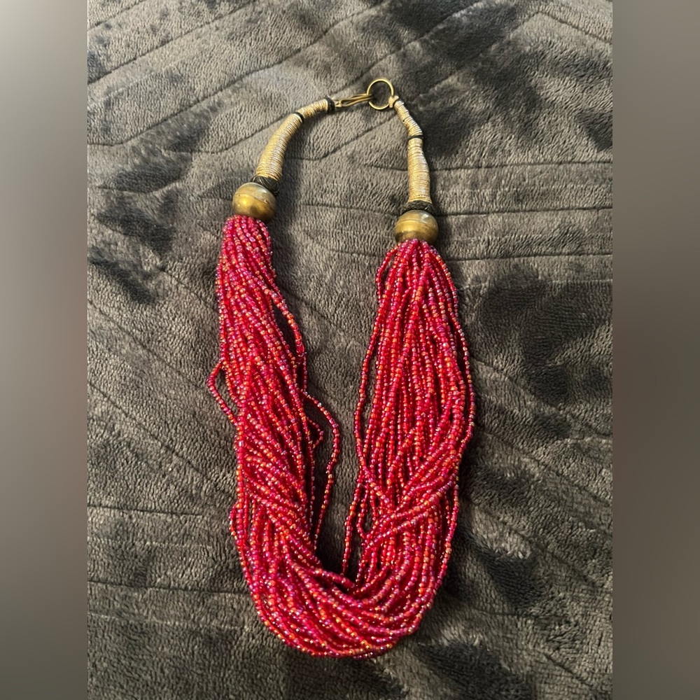 Source Unknown Vibrant Red Beaded Necklace